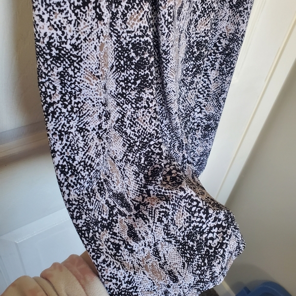 Snake print dress - Picture 5 of 10